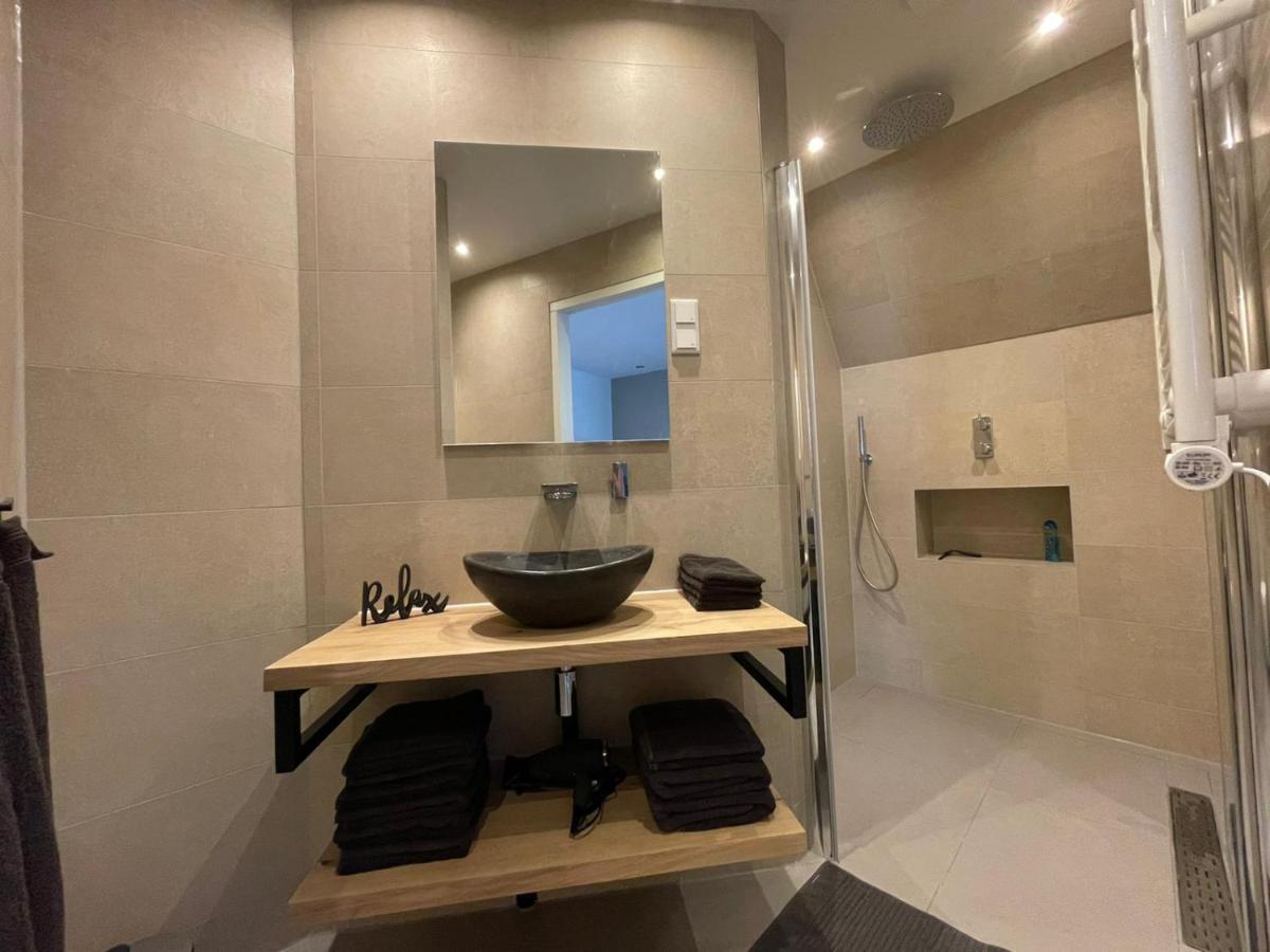 Coconut Beach Apartments Зандворт Екстер'єр фото